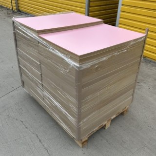 Płyta HDF 3mm 920 X 600mm Jednostronna RÓŻOWA Paleta 600 sztuk